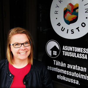 Tiedottaja Johanna Tuusulan asuntomessut 2020